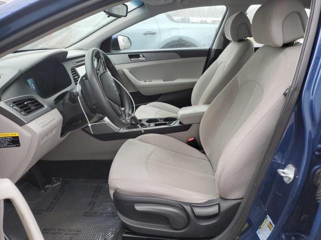 5NPE24AF0GH318210 - 2016 HYUNDAI SONATA SE BLUE photo 7