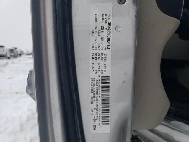 2C4RC1BG2CR125798 - 2012 CHRYSLER TOWN & COU TOURING SILVER photo 14