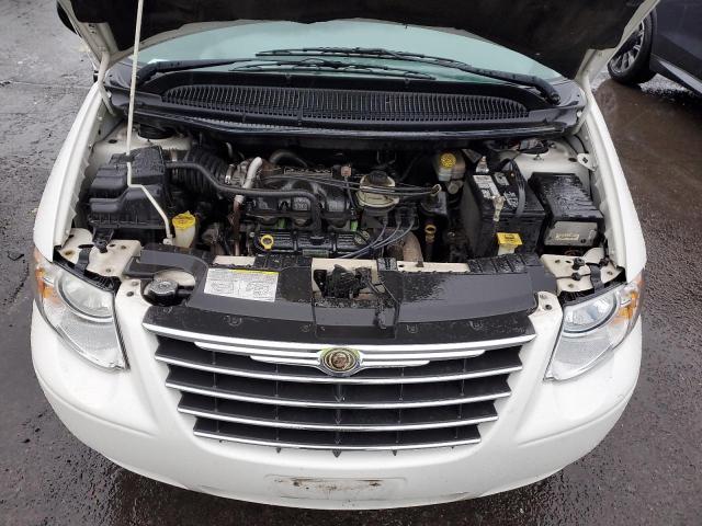 2A4GP44R36R887189 - 2006 CHRYSLER TOWN & COU LX WHITE photo 11