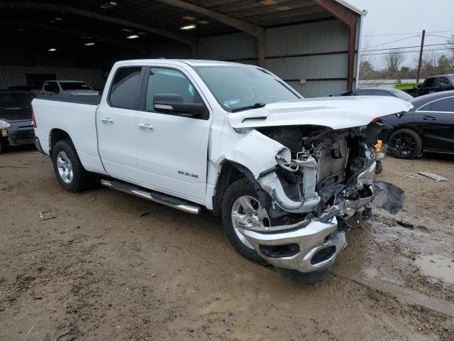 1C6RREBT2KN874719 - 2019 RAM 1500 BIG HORN/LONE STAR WHITE photo 4