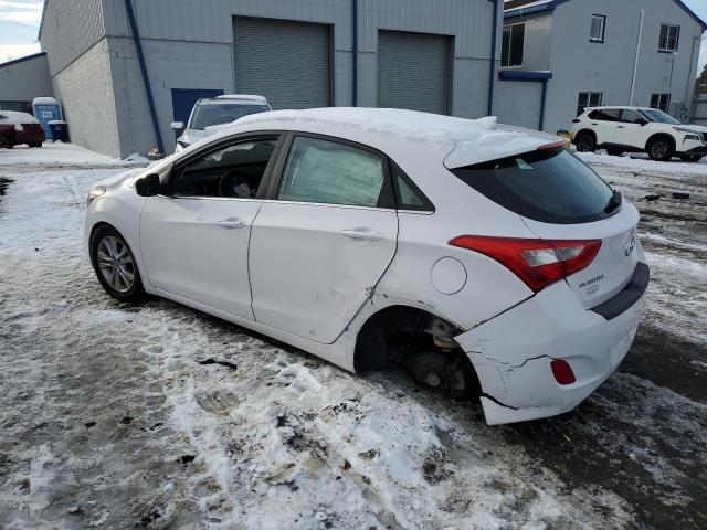 KMHD35LE0DU153484 - 2013 HYUNDAI ELANTRA GT WHITE photo 2