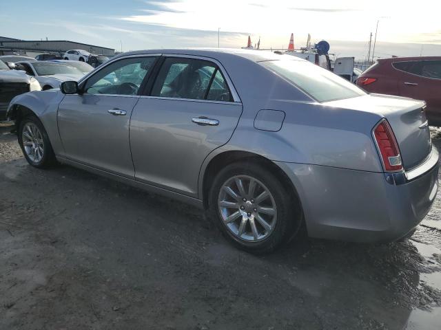 2C3CA5CG9BH533497 - 2011 CHRYSLER 300 LIMITED SILVER photo 2