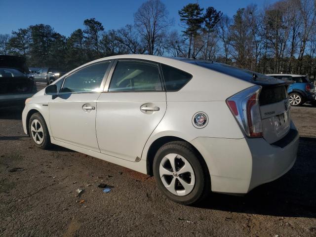 JTDKN3DU1D0354317 - 2013 TOYOTA PRIUS WHITE photo 2