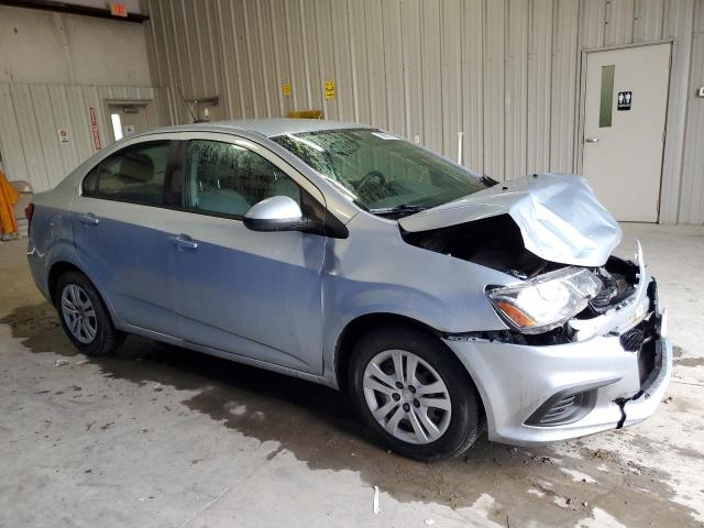 1G1JB5SHXH4164223 - 2017 CHEVROLET SONIC LS 银色 照片 4