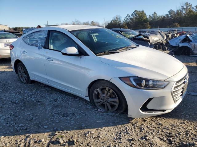 5NPD84LF8JH368870 - 2018 HYUNDAI ELANTRA SEL WHITE photo 4