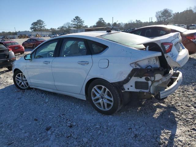 3FA6P0H73GR198953 - 2016 FORD FUSION SE WHITE photo 2