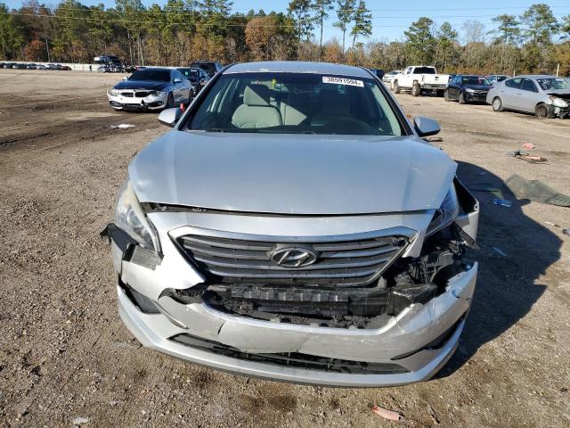 5NPE24AF0HH521759 - 2017 HYUNDAI SONATA SE SILVER photo 5