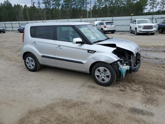 KNDJT2A59D7770129 - 2013 KIA SOUL SILVER photo 4