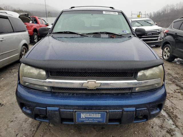 1GNDT13S422424064 - 2002 CHEVROLET TRAILBLAZE BLUE photo 5