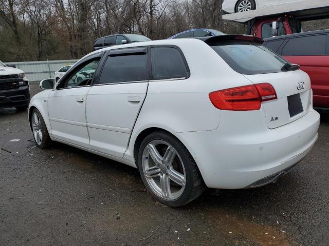 WAUKJAFM9CA035329 - 2012 AUDI A3 PREMIUM PLUS WHITE photo 2