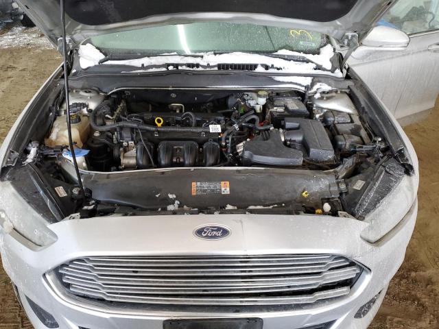 3FA6P0H73GR250694 - 2016 FORD FUSION SE SILVER photo 11