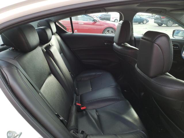 19UDE2F74GA015996 - 2016 ACURA ILX PREMIUM TECH თეთრი ფოტო 10