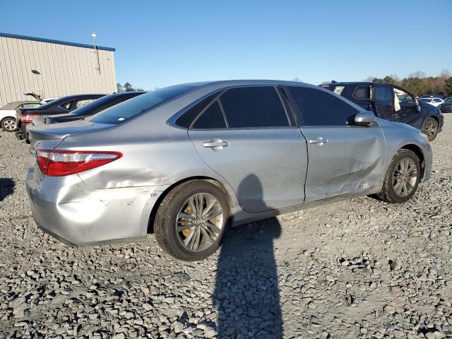 4T1BF1FK5FU958263 - 2015 TOYOTA CAMRY LE SILVER photo 3