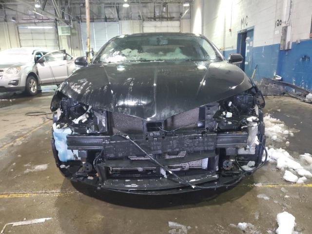 3LN6L2G96ER824640 - 2014 LINCOLN MKZ BLACK photo 5