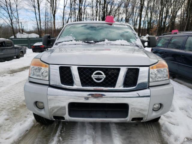 1N6AA0EC6CN300036 - 2012 NISSAN TITAN S SILVER photo 5