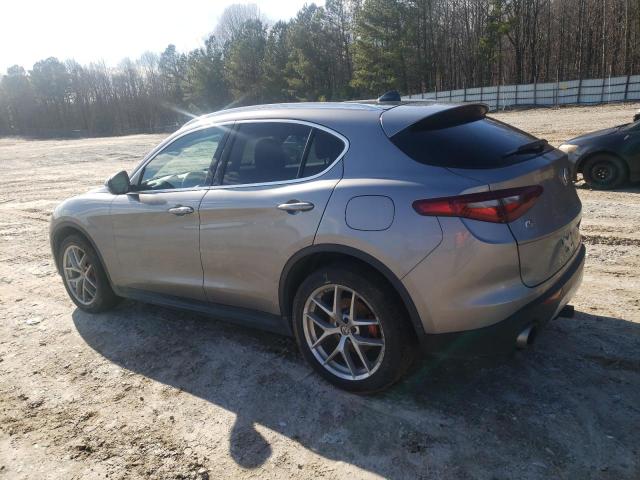 ZASPAKBN1K7C29501 - 2019 ALFA ROMEO STELVIO TI GRAY photo 2