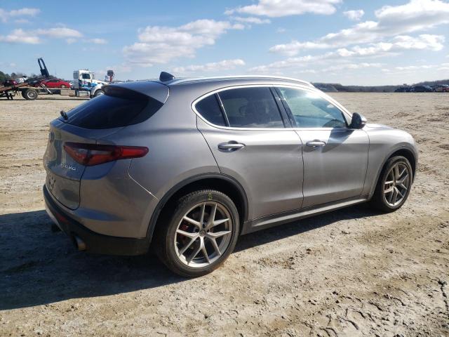ZASPAKBN1K7C29501 - 2019 ALFA ROMEO STELVIO TI GRAY photo 3