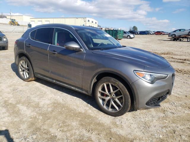 ZASPAKBN1K7C29501 - 2019 ALFA ROMEO STELVIO TI GRAY photo 4