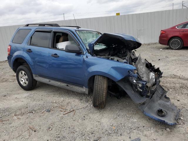 1FMCU03G79KA04327 - 2009 FORD ESCAPE XLT BLUE photo 4