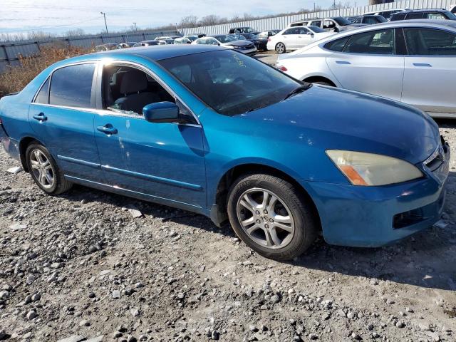 1HGCM56396A100683 - 2006 HONDA ACCORD SE BLUE photo 4