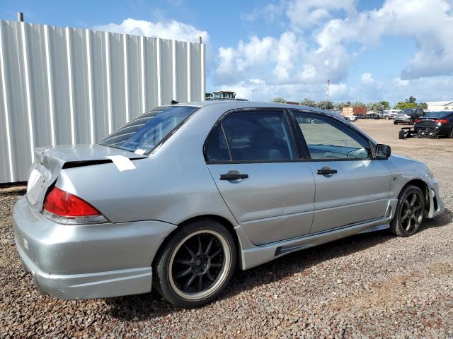 JA3AJ26E94U018638 - 2004 MITSUBISHI LANCER ES SILVER photo 3