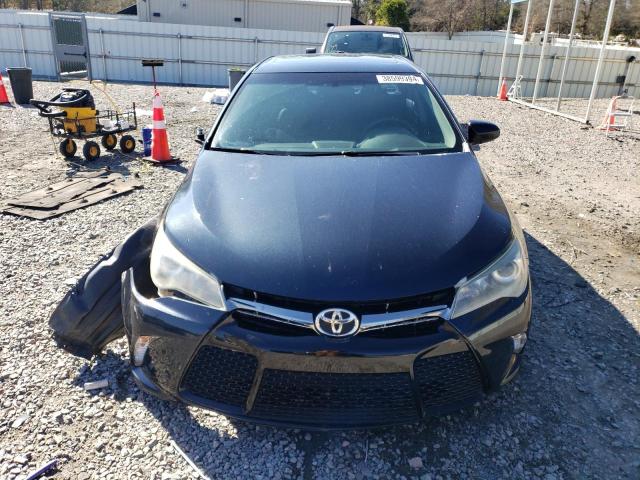 4T1BF1FK0FU063375 - 2015 TOYOTA CAMRY SE LE 黑色 照片 5