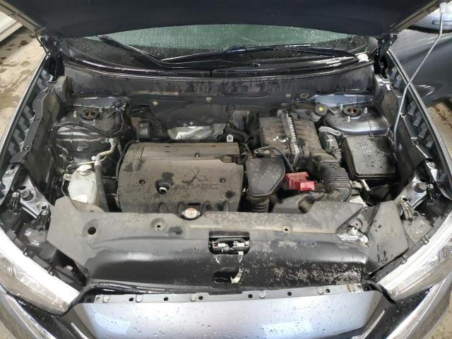 JA4AP3AW4JU000317 - 2018 MITSUBISHI OUTLANDER ES ნაცრისფერი ფოტო 11