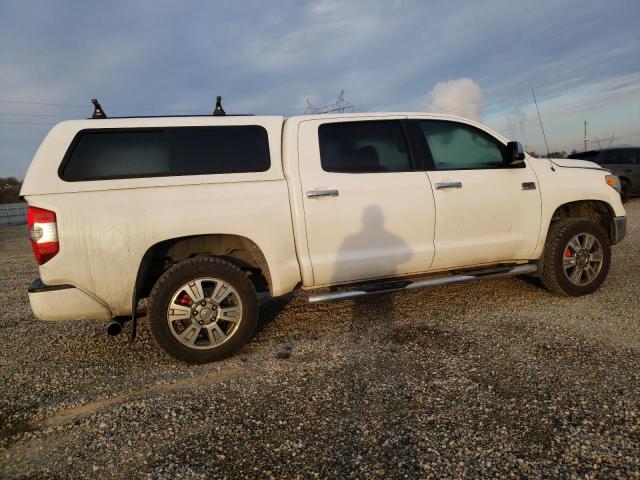 5TFAW5F14EX332411 - 2014 TOYOTA TUNDRA CREWMAX PLATINUM Weiß Foto 3