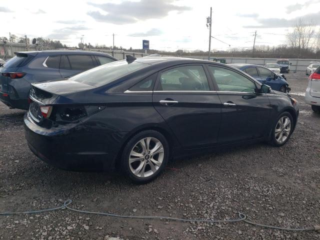 5NPEC4AC0CH347591 - 2012 HYUNDAI SONATA SE BLACK photo 3