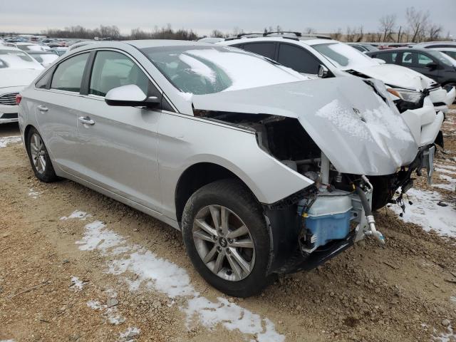 5NPE24AF7GH305969 - 2016 HYUNDAI SONATA SE SILVER photo 4