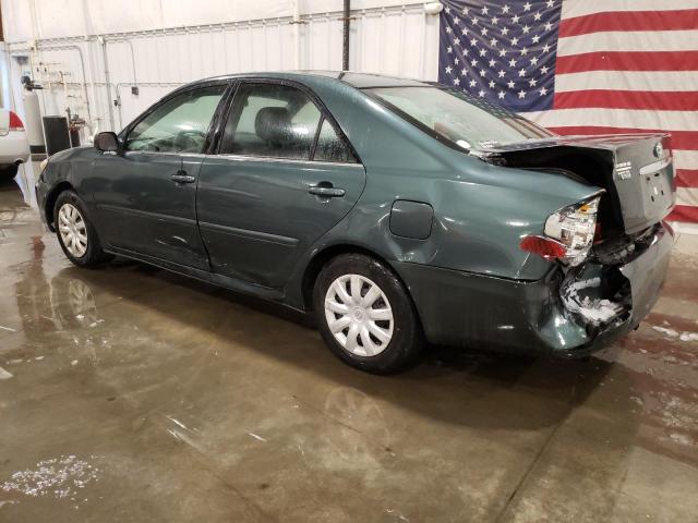 4T1BE30K05U395242 - 2005 TOYOTA CAMRY LE GREEN photo 2