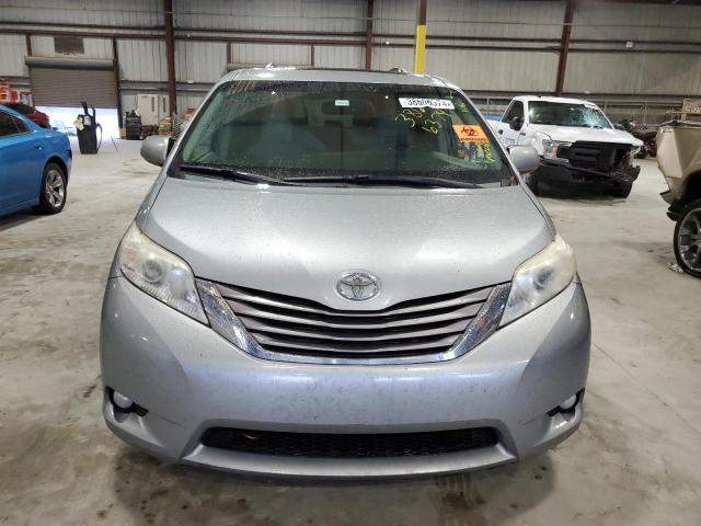 5TDYK3DC2FS598133 - 2015 TOYOTA SIENNA XLE SILVER photo 5