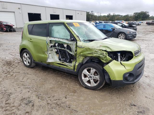 KNDJN2A29J7889584 - 2018 KIA SOUL GREEN photo 4