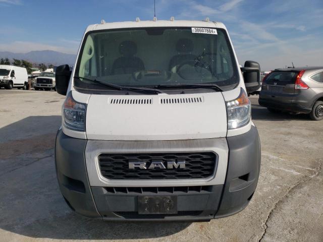 3C6TRVAG4JE120945 - 2018 RAM PROMASTER 1500 STANDARD WHITE photo 5
