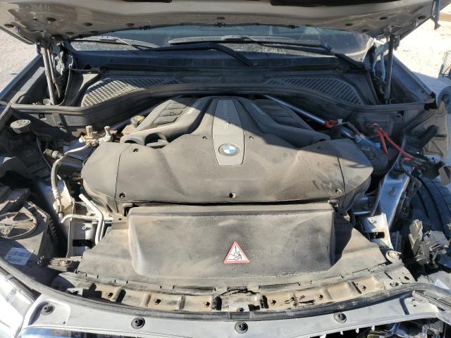 5UXKR6C53JL069322 - 2018 BMW X5 XDRIVE50I SILVER photo 11