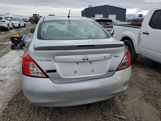 3N1CN7AP6DL886999 - 2013 NISSAN VERSA S SILVER photo 6