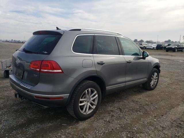 WVGEP9BP5GD006150 - 2016 VOLKSWAGEN TOUAREG TDI GRAY photo 3