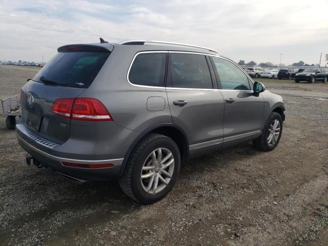 WVGEP9BP5GD006150 - 2016 VOLKSWAGEN TOUAREG TDI GRAY photo 6