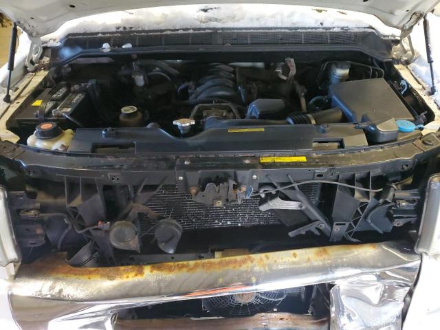 1N6AA07B04N574838 - 2004 NISSAN TITAN XE WHITE photo 11