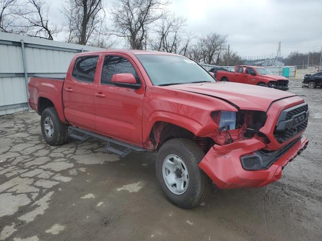 3TMCZ5AN7NM483341 - 2022 TOYOTA TACOMA DOUBLE CAB RED photo 4