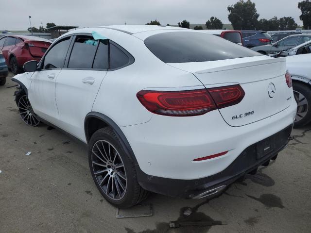 WDC0J8EB4LF738157 - 2020 MERCEDES-BENZ GLC COUPE 300 4MATIC WHITE photo 2