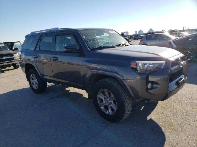 JTEBU5JR5F5261929 - 2015 TOYOTA 4RUNNER SR5 GRAY photo 4