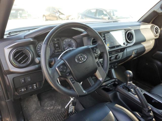 3TMCZ5AN2MM390046 - 2021 TOYOTA TACOMA DOUBLE CAB 灰色 照片 8