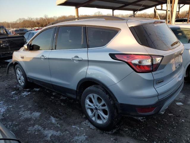 1FMCU0GD0HUD51520 - 2017 FORD ESCAPE SE SILVER photo 2