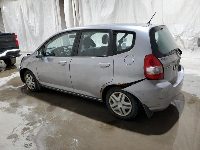 JHMGD38468S018450 - 2008 HONDA FIT SILVER photo 2