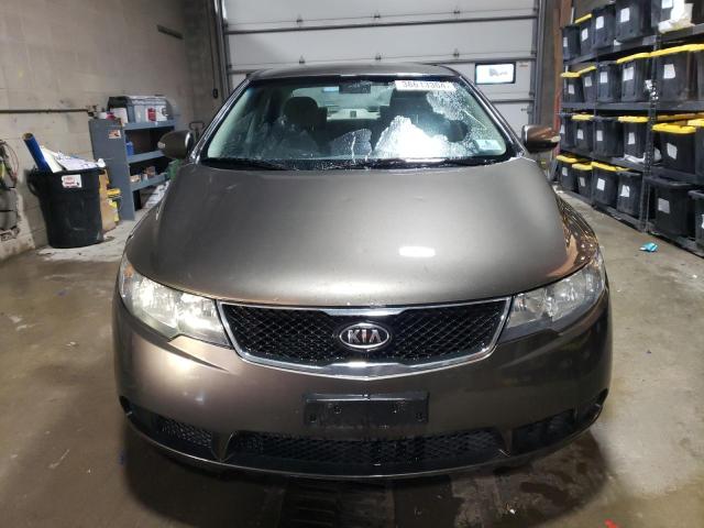 KNAFU4A25A5307767 - 2010 KIA FORTE EX GRAY photo 5