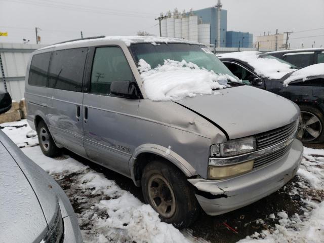 1GNDM19W9YB150778 - 2000 CHEVROLET ASTRO SILVER photo 4