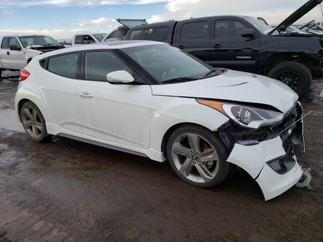 KMHTC6AE3EU203297 - 2014 HYUNDAI VELOSTER TURBO WHITE photo 4