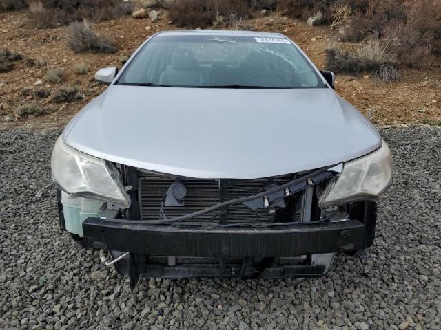 4T1BF1FK4CU072852 - 2012 TOYOTA CAMRY BASE SILVER photo 5