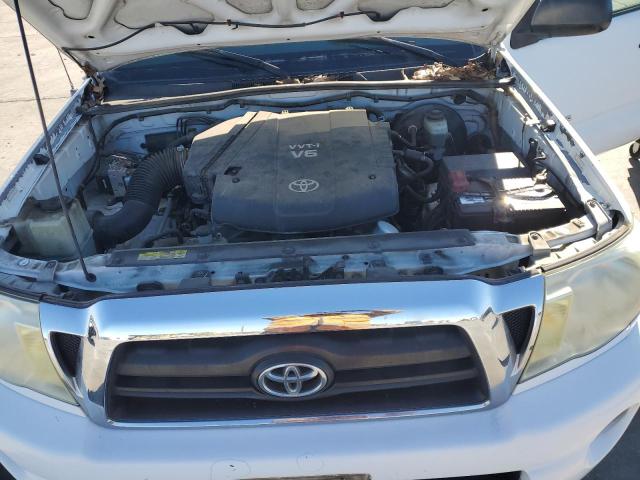 3TMJU62N08M055481 - 2008 TOYOTA TACOMA DOUBLE CAB PRERUNNER WHITE photo 11